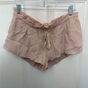 Women’s Wilfred Pink Crepe Shorts Size Medium  Silk Trim Coquette Girl Comfy